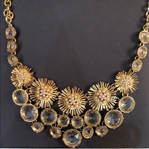 J. Crew “like” Statement Necklace - Gold Flowers - Picture 4 of 4